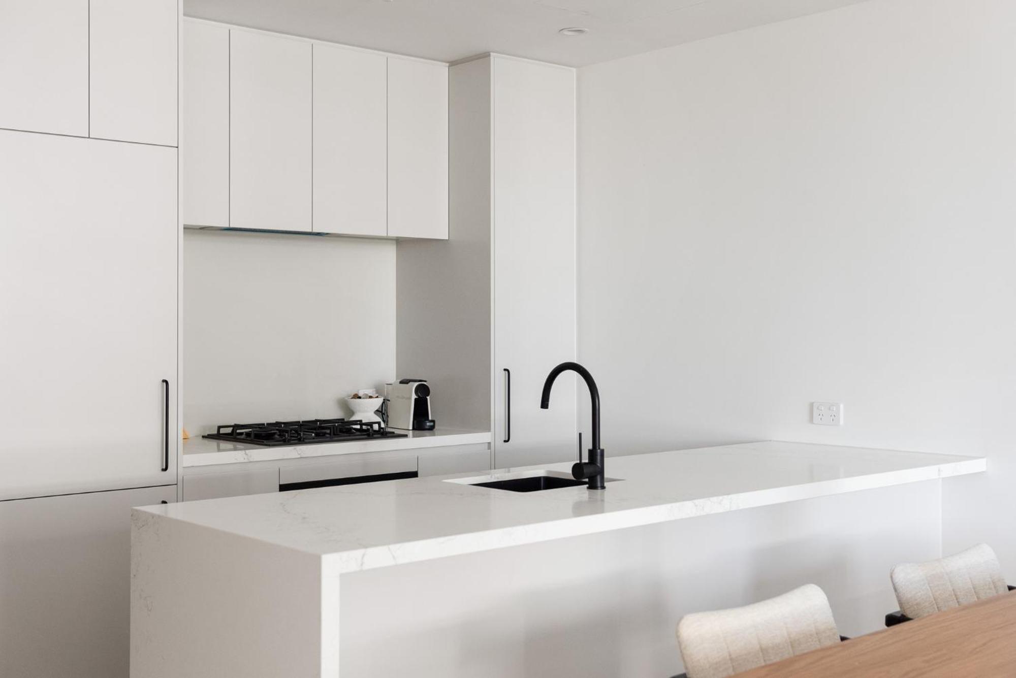 Апартаменты Urban Rest Richmond Swan Street Мельбурн Экстерьер фото