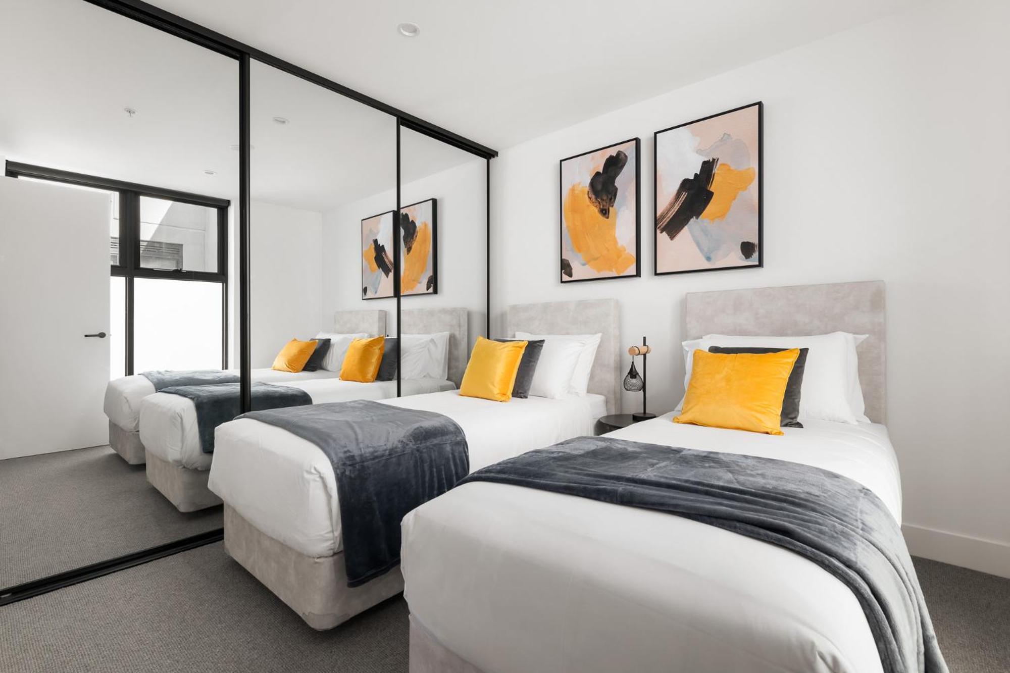 Апартаменты Urban Rest Richmond Swan Street Мельбурн Экстерьер фото
